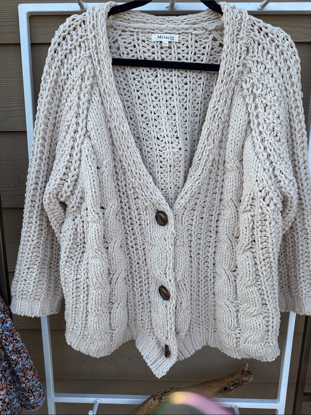"Miracle" Boutique brand M/L Cream Chunky Cable Knit Big Button Cozy Cardigan